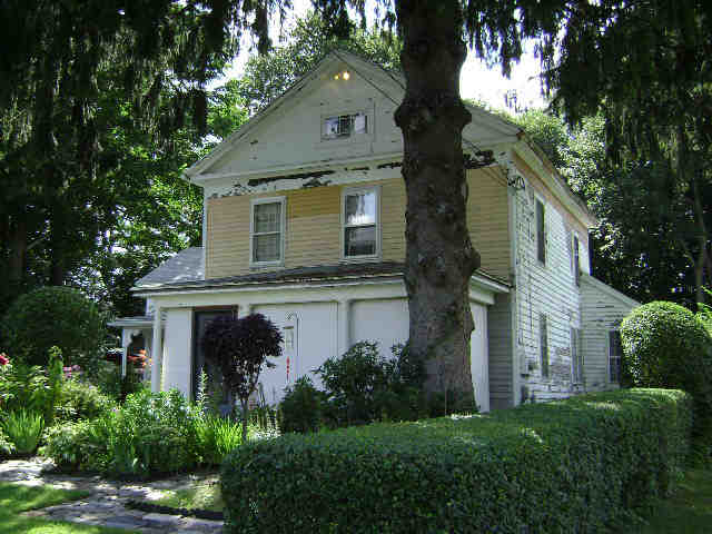 Building photograph for 48 MAIN ST S